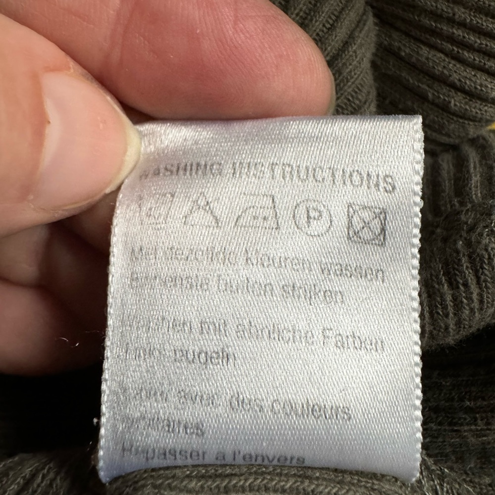 Long sleeved cotton top from the We (a European brand) - Picture 9 of 9